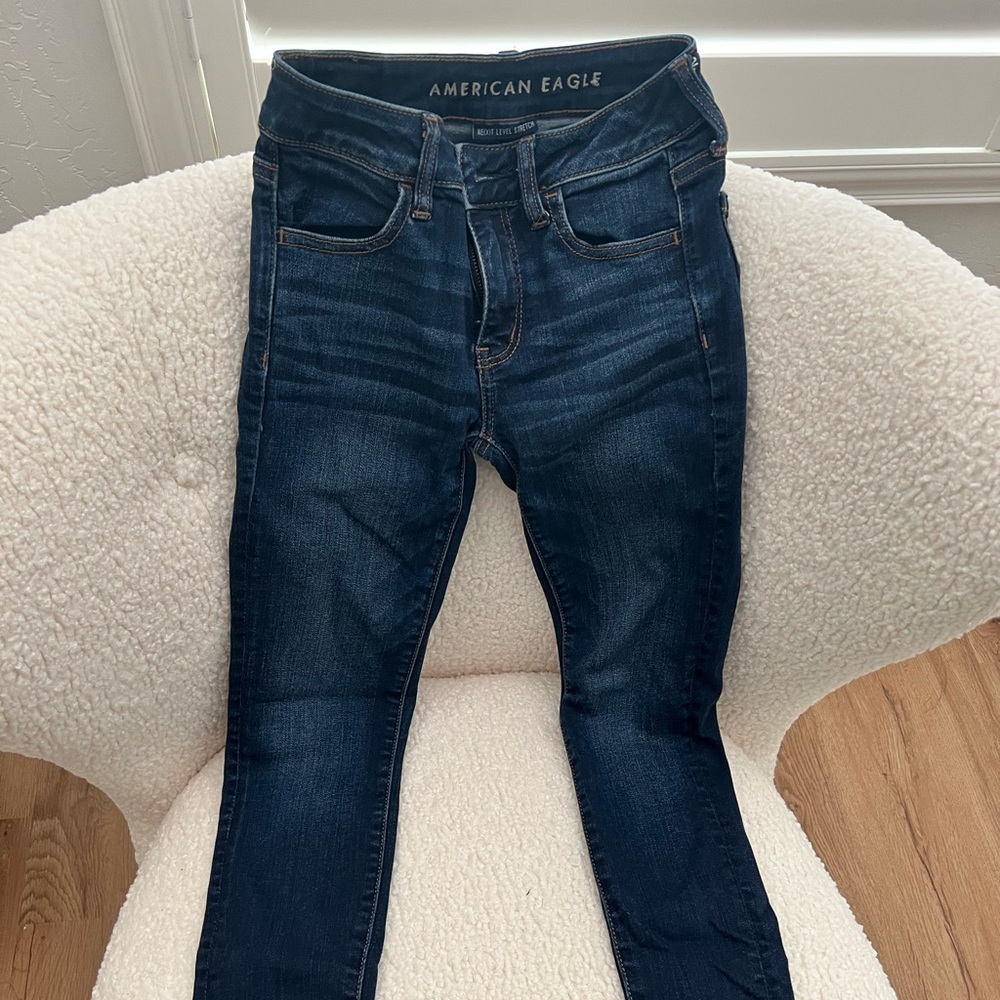 America Eagle jeans